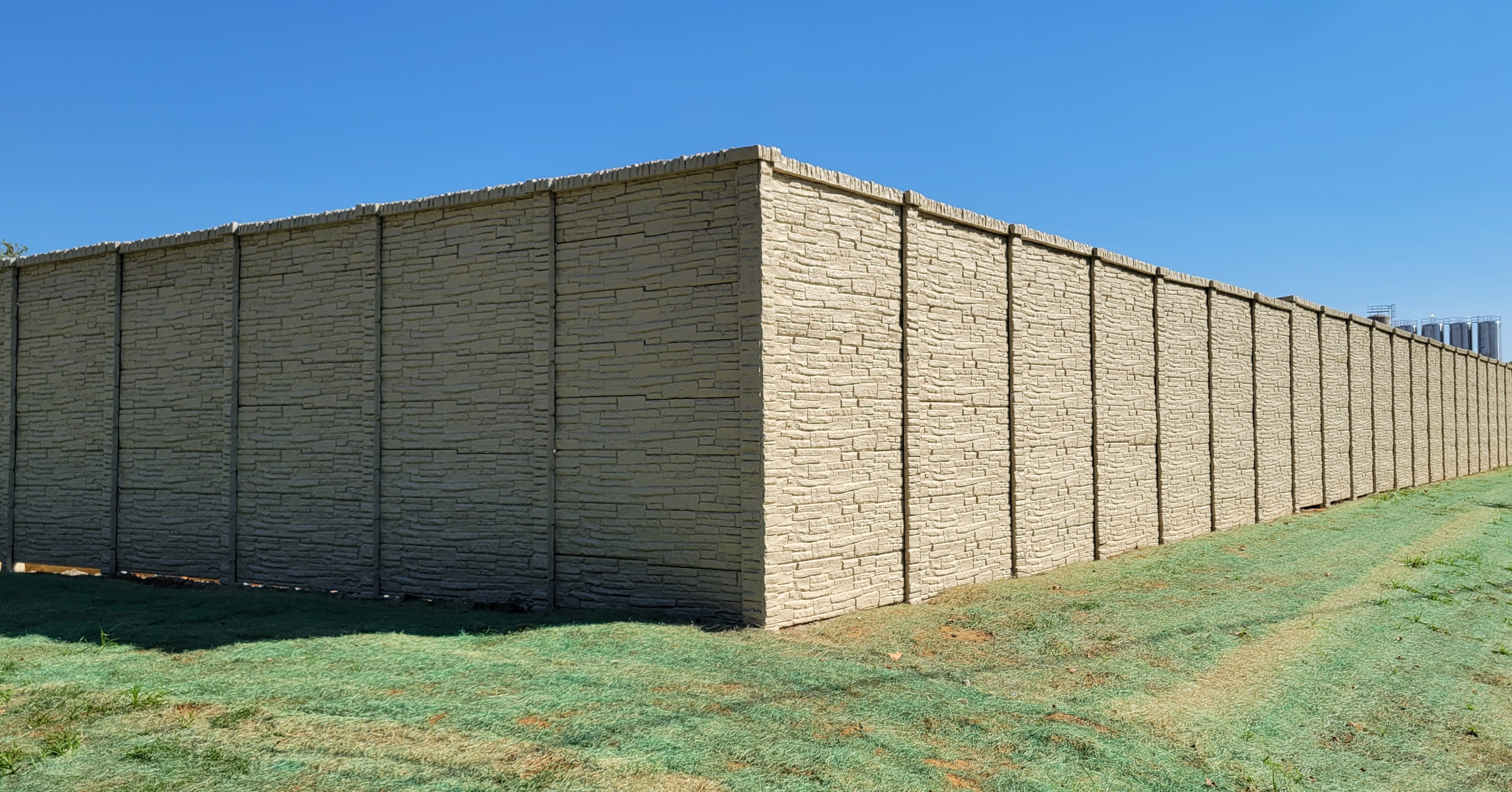 Tyler Precast Concrete Fence | Hilltop Concrete